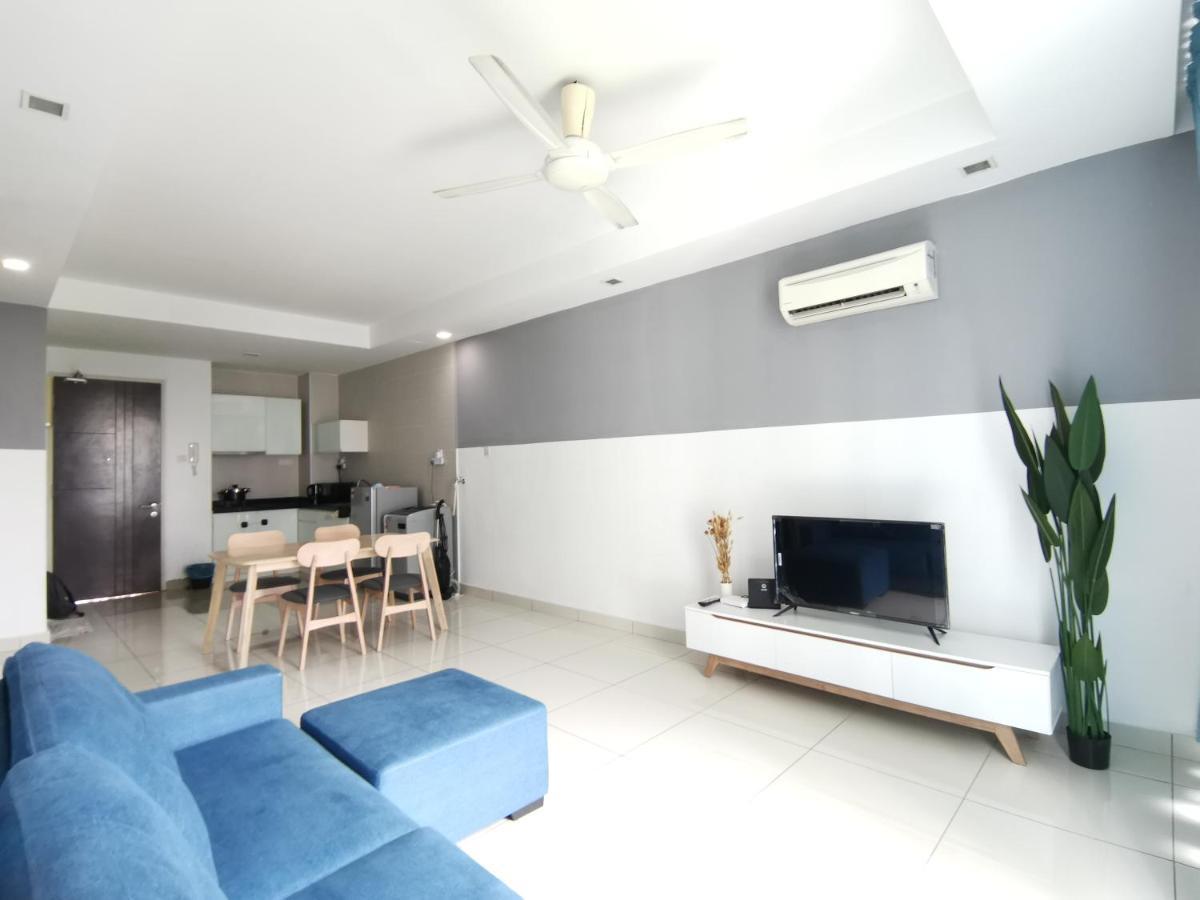 Exclusive At Residence, Apartment *