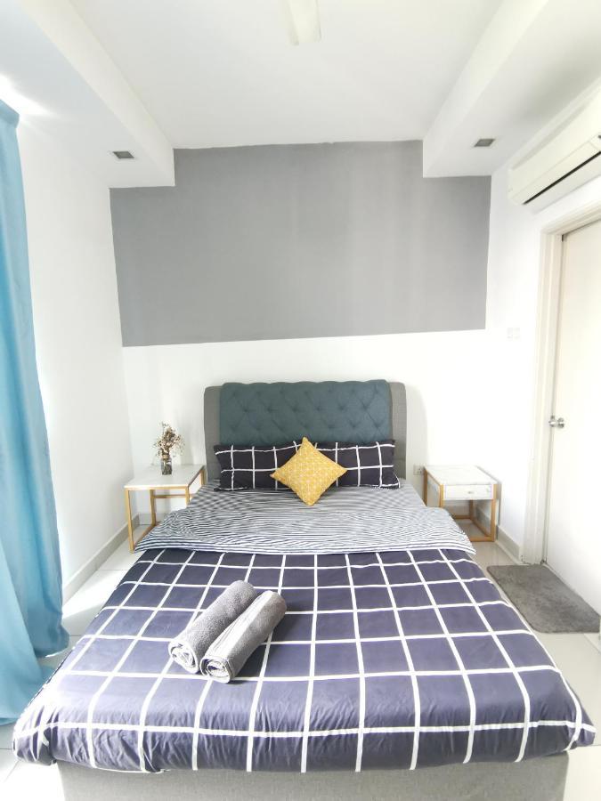 Exclusive At Residence, *