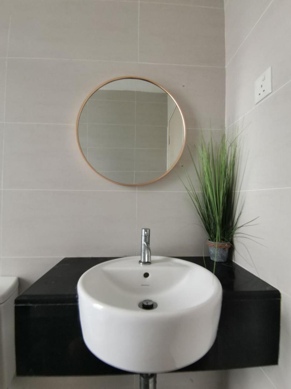 Exclusive At Residence, Apartment